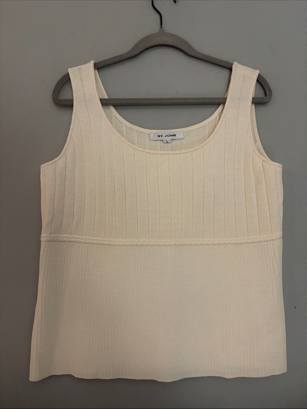 St. John Cream Ribbed Knit Tank Top